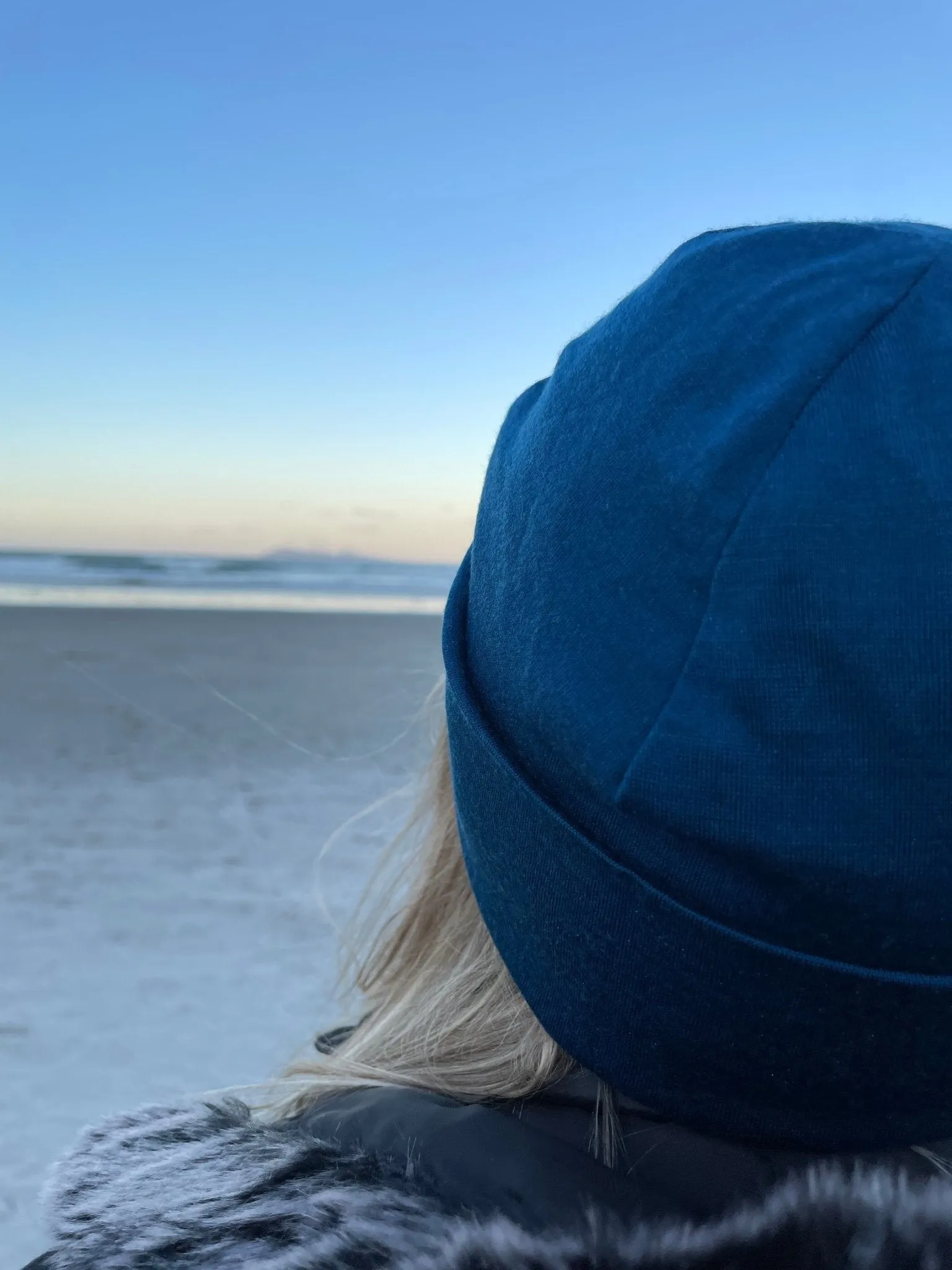 100% MERINO BEANIE UNISEX CUFFED/SLOUCH TWILIGHT