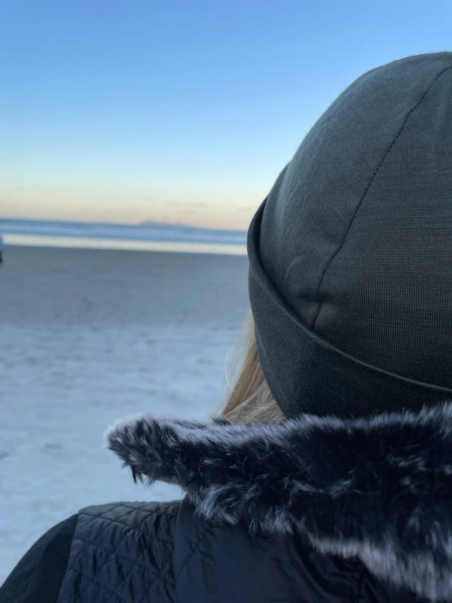 100% MERINO BEANIE UNISEX CUFF/SLOUCH KHAKI