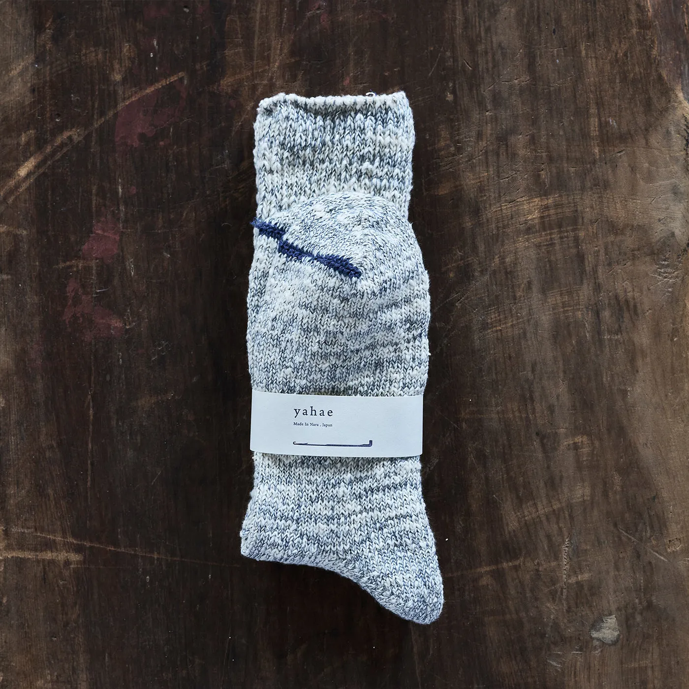 7-5010 "GARABOU" ORGANIC COTTON SLIPPER SOCKS INDIGO