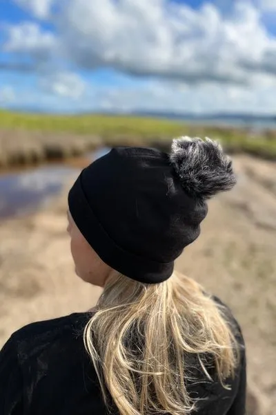 POM POM DETACHABLE FOR 100% MERINO BEANIE GOLD & BLACK