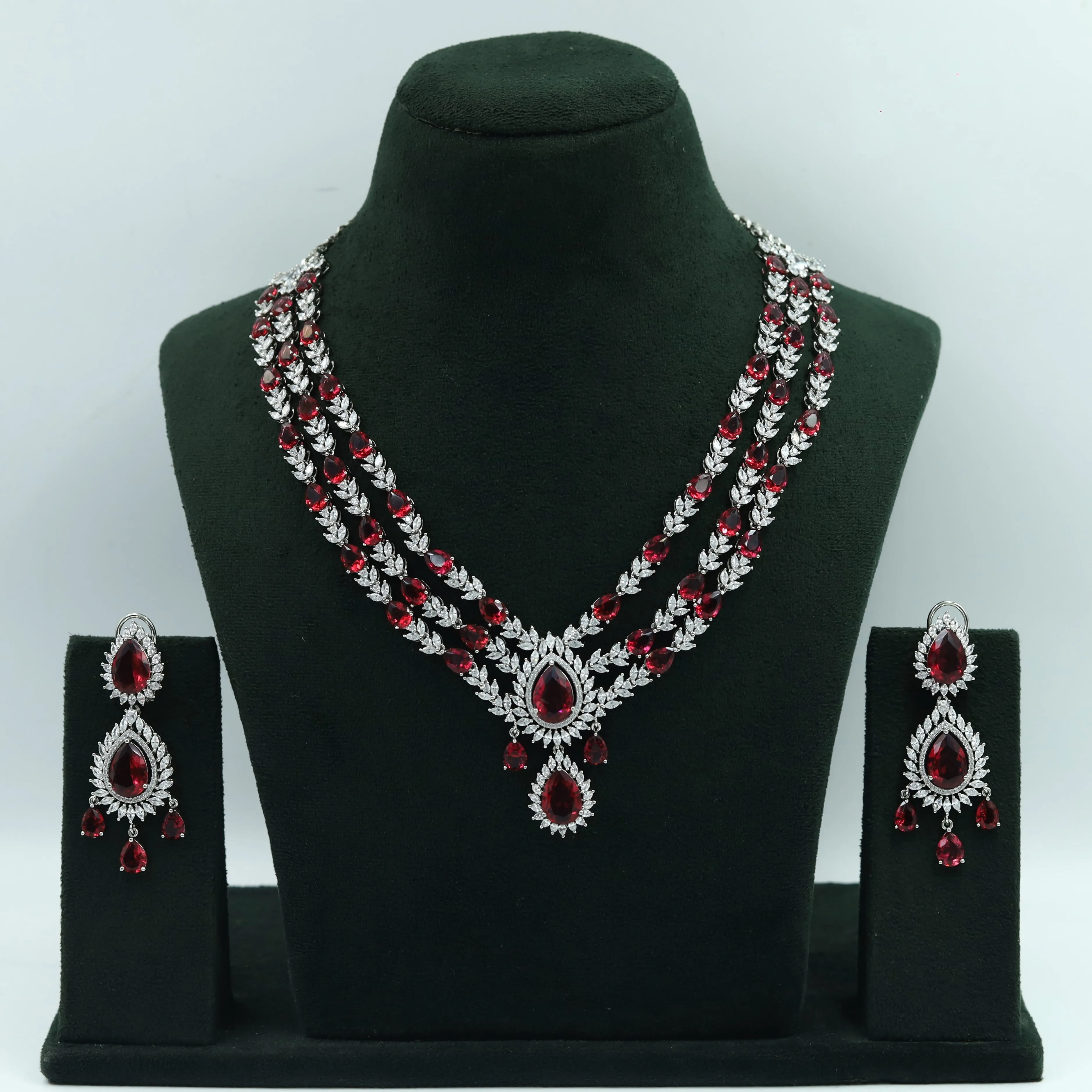 Round Neck Zircon/AD Necklace Set 12975-34