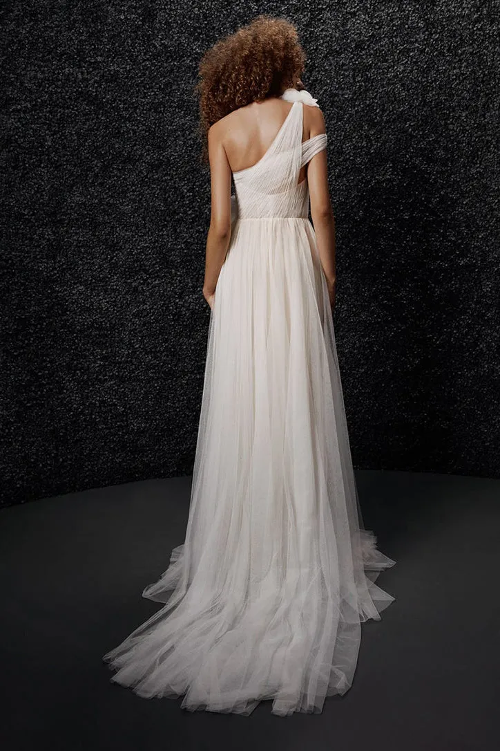 Vera Wang BRIGITTE
