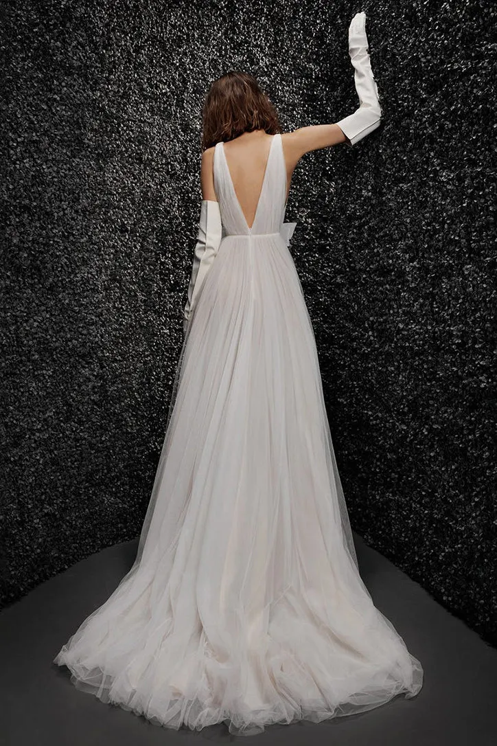 Vera Wang NOELLE
